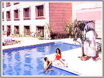 Hotel Holiday Inn, Hotels in Agra